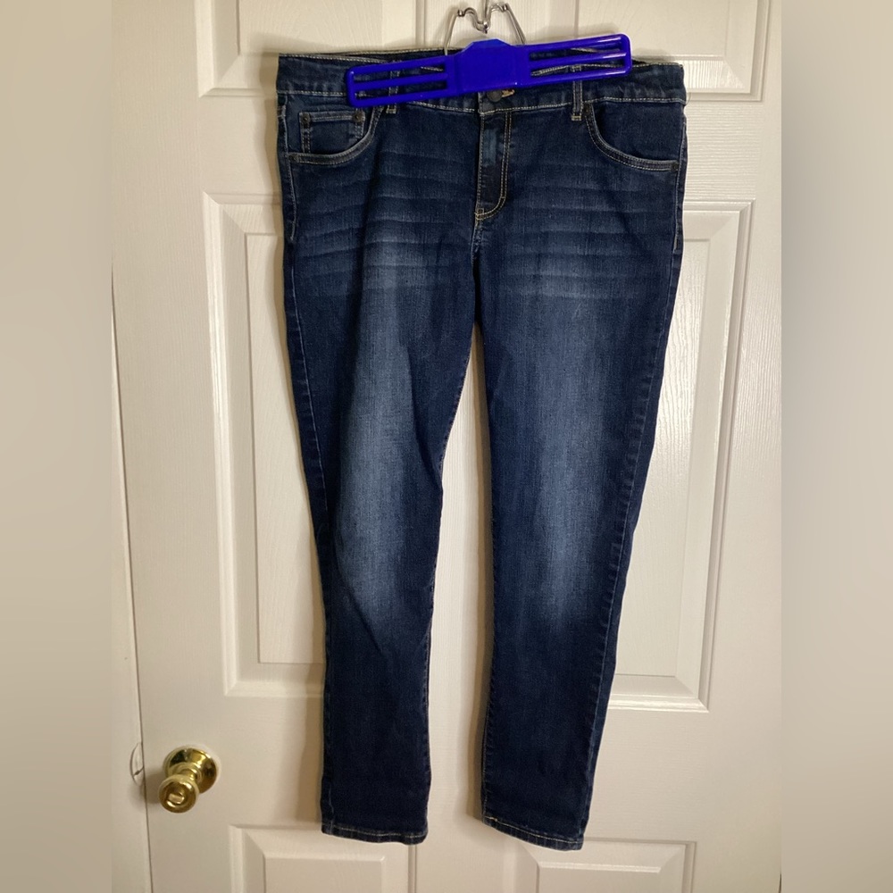 2 pairs of Levi’s Girls